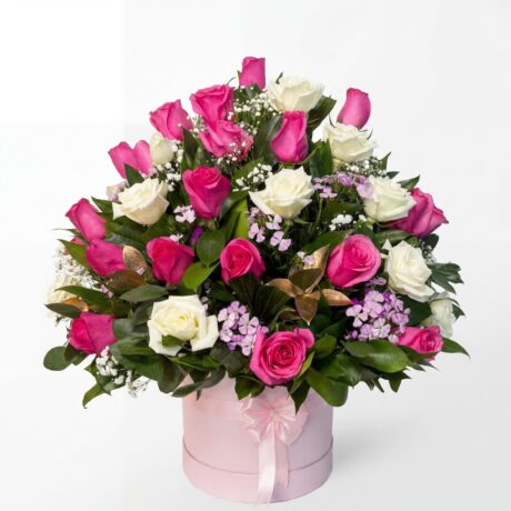 HONGO DE ROSAS Y CLAVEL CHINO Y RUSCO