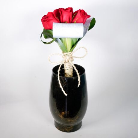 Jarron Negro Bouquet Rosas Rojas